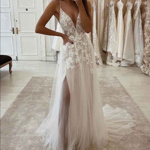 Essense of Australia wedding dress